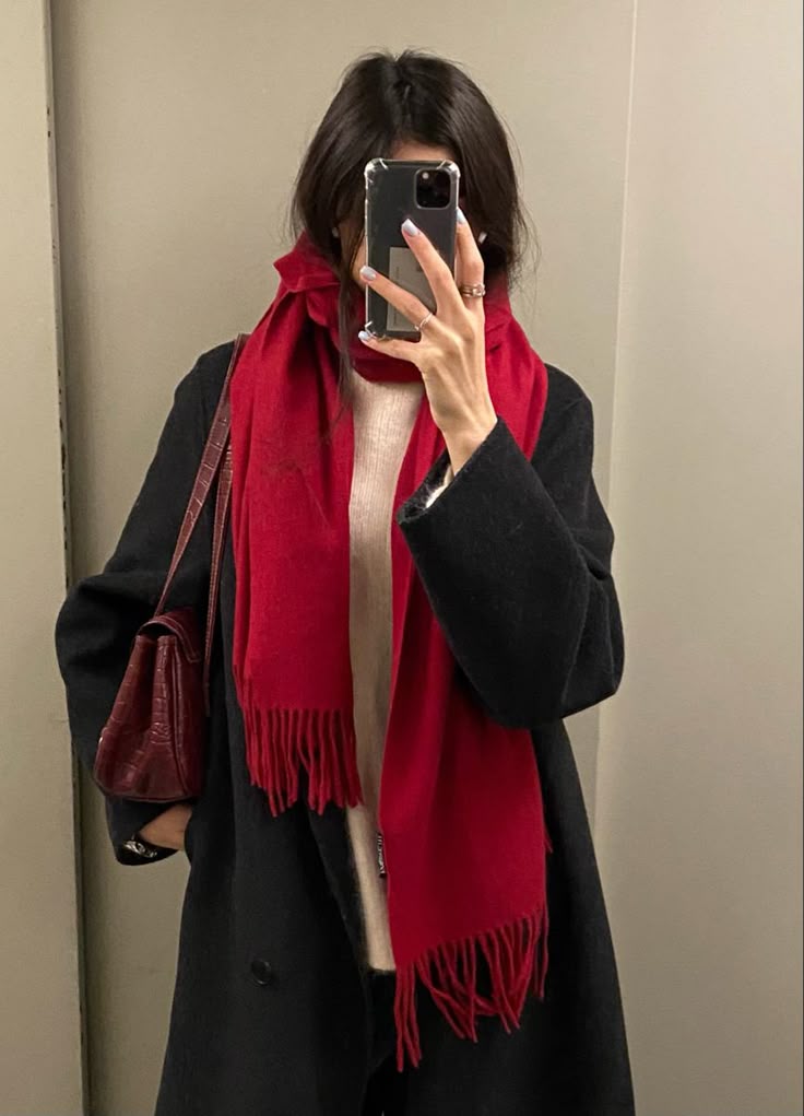 ❤️سكارف أحمر ميكاسا ❤️